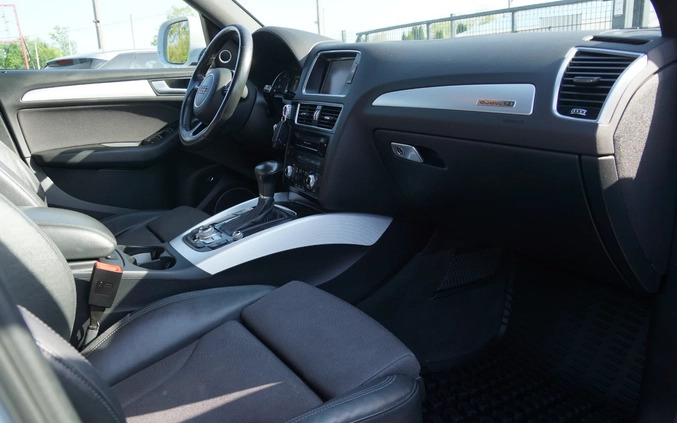 Audi Q5 cena 84700 przebieg: 196681, rok produkcji 2015 z Sośnicowice małe 562